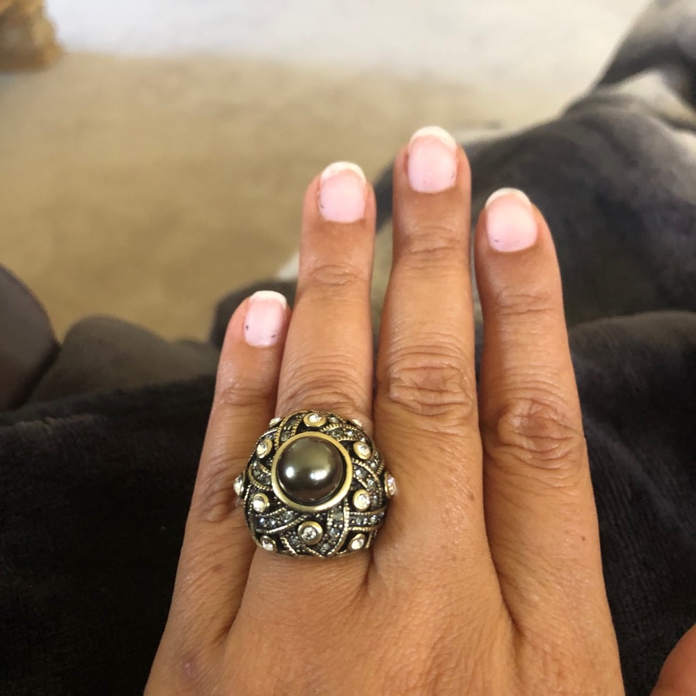 Heidi Daus ring with pearl